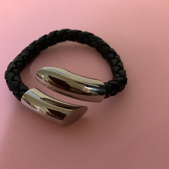 Beautiful bracelet, black and silver - Picture 5 of 6